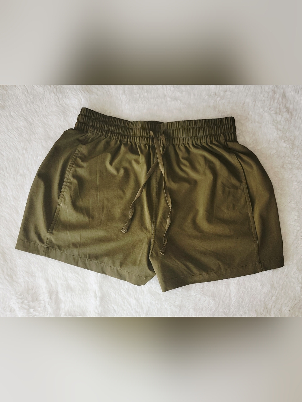 Women's Girlfriend Collective XS Olive Drawstring Shorts